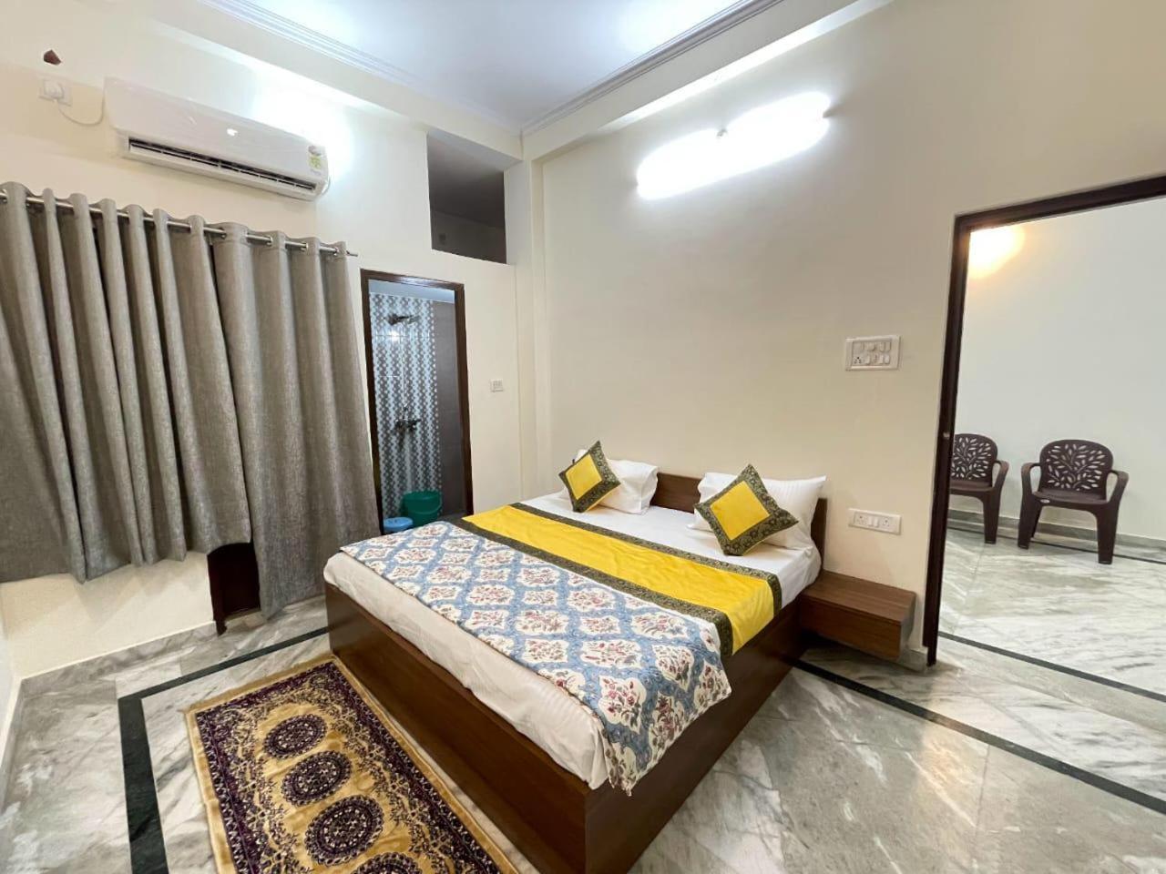 Homestay Kashi Paradise *