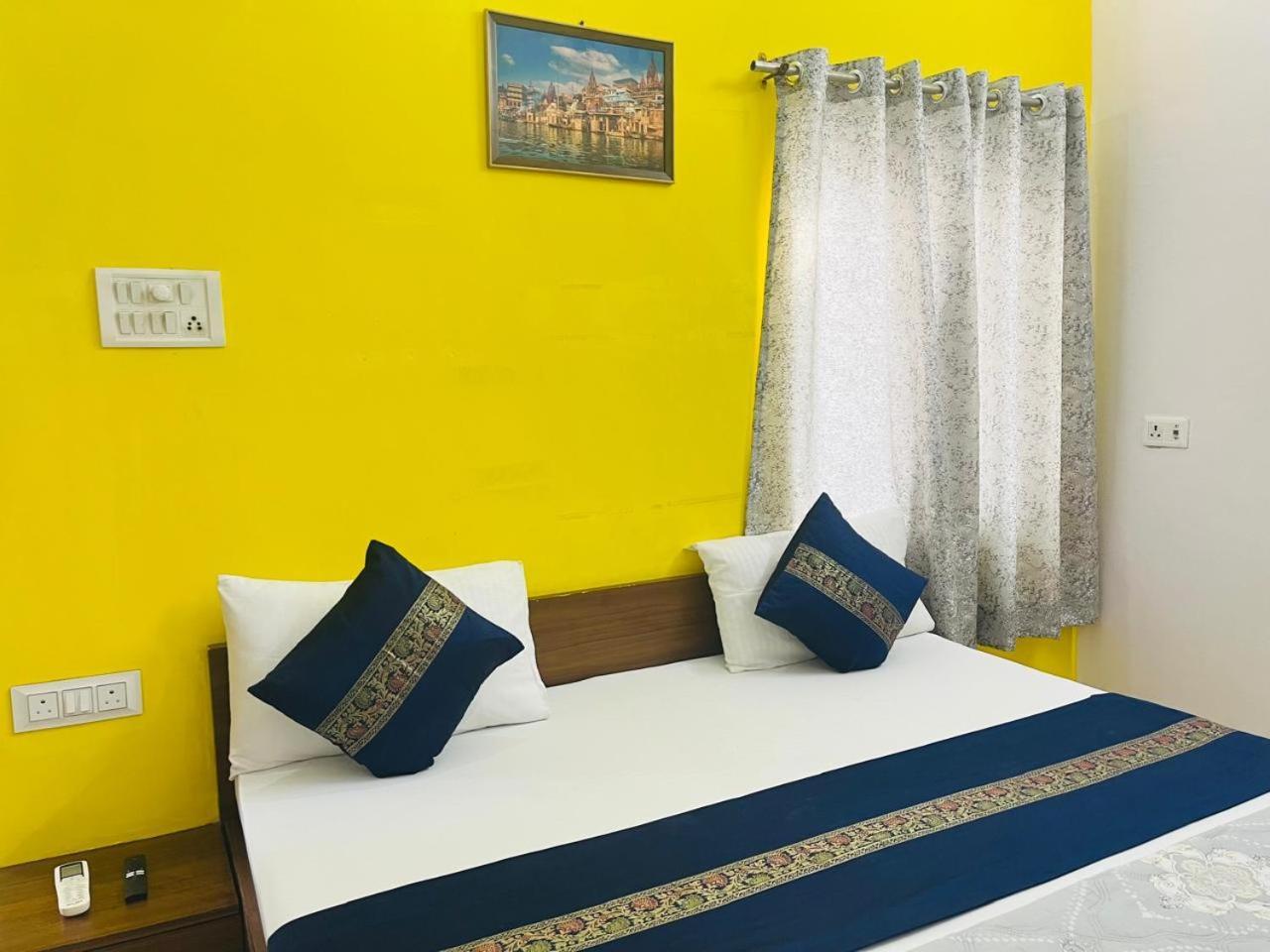 Homestay Kashi Paradise *