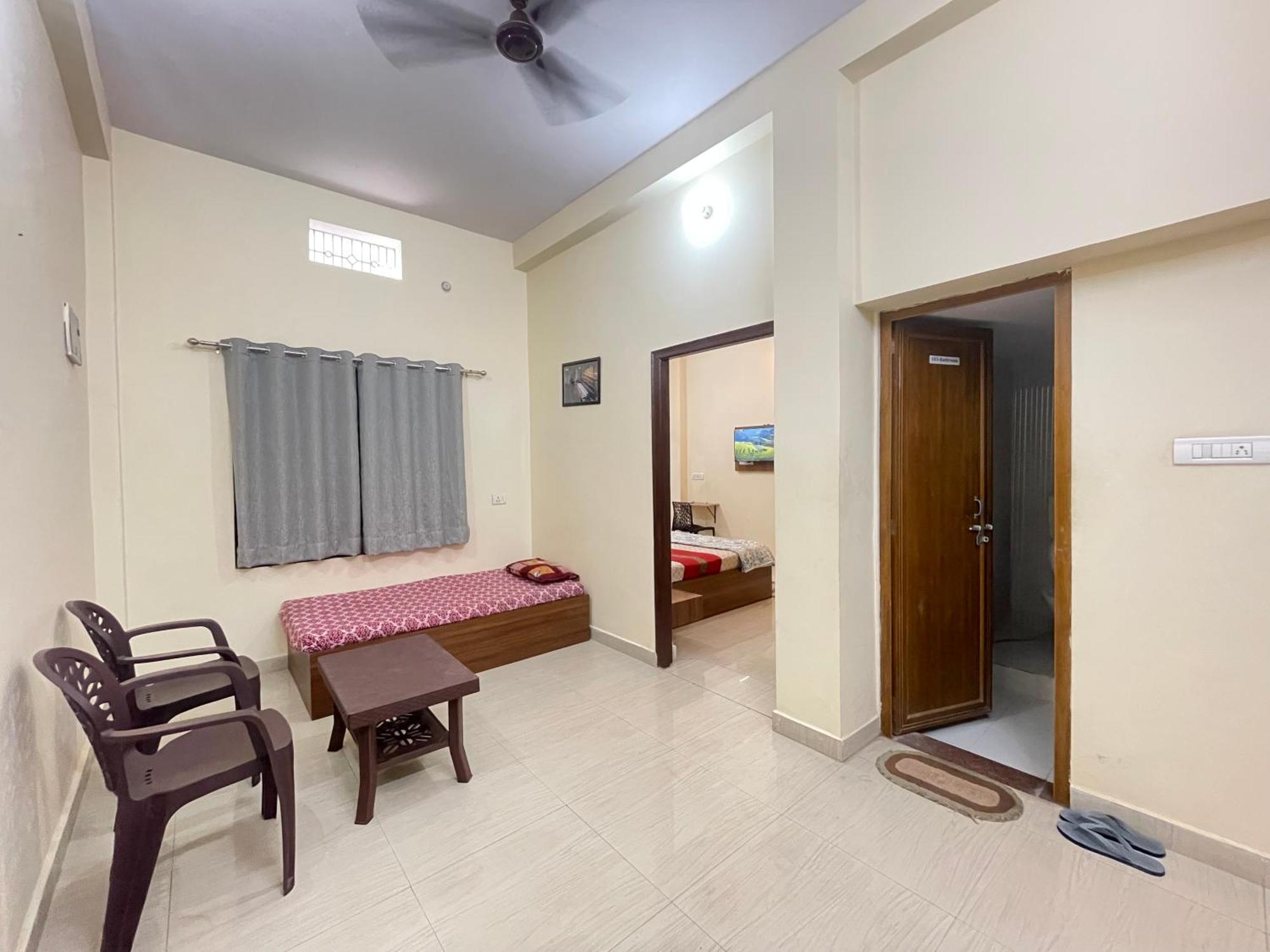 Homestay Kashi Paradise *